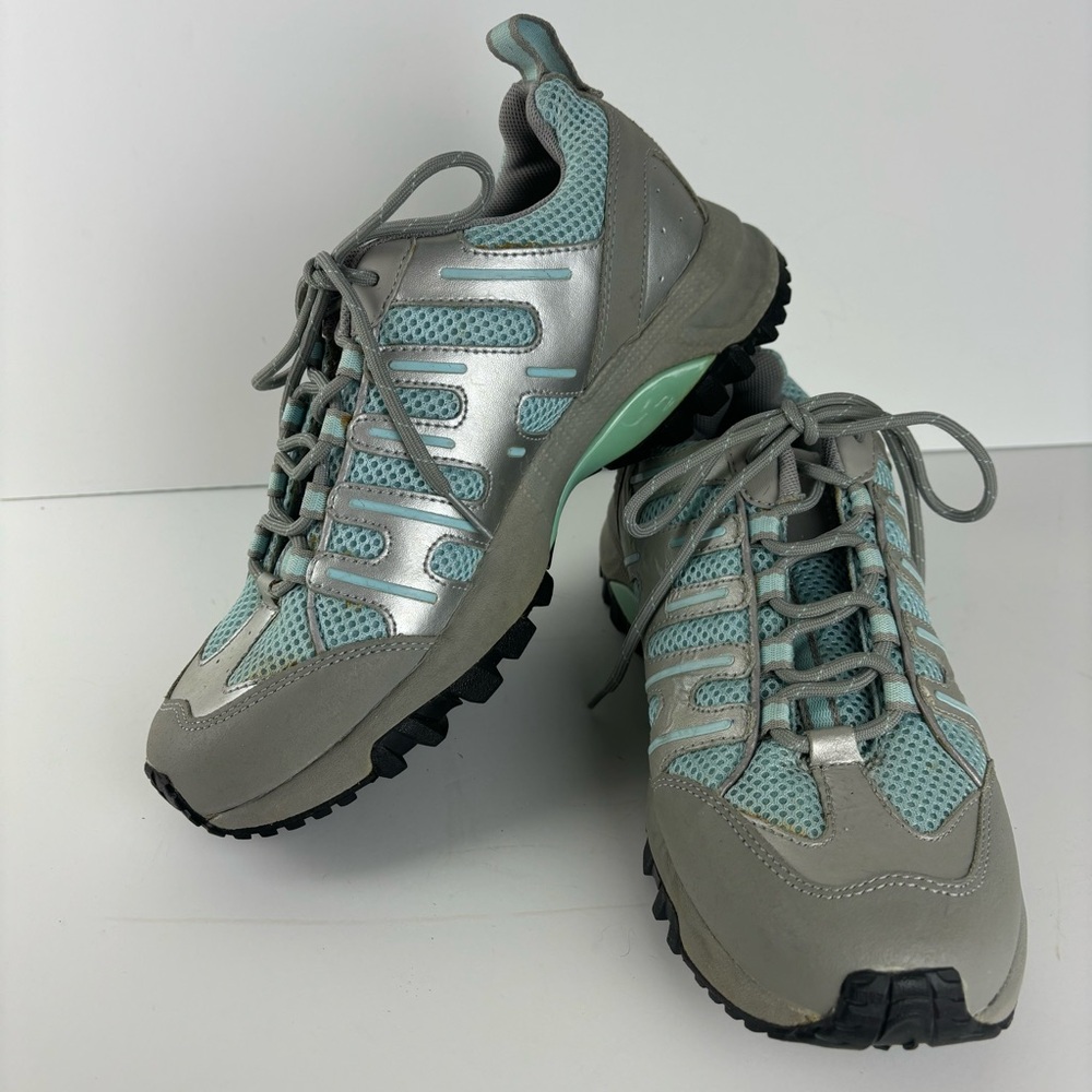 Quest Versa Trail grey/blue hiking shoes-vibram soles-Woman’s 8